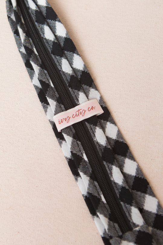 Boys Max Tie in Cupcake Black Gingham