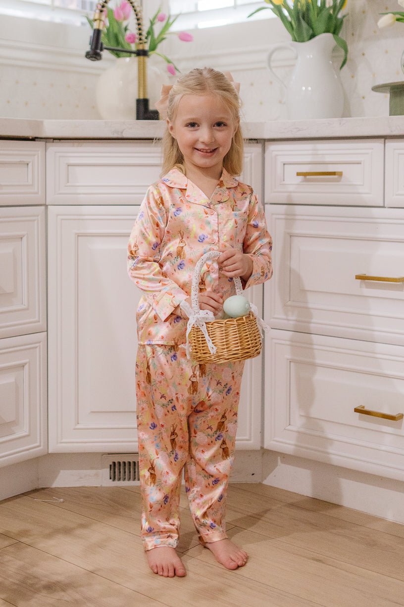 Girls Bella Bunny Easter Luxurious Lounge Set With Silky Fabric – Ivy City  Co