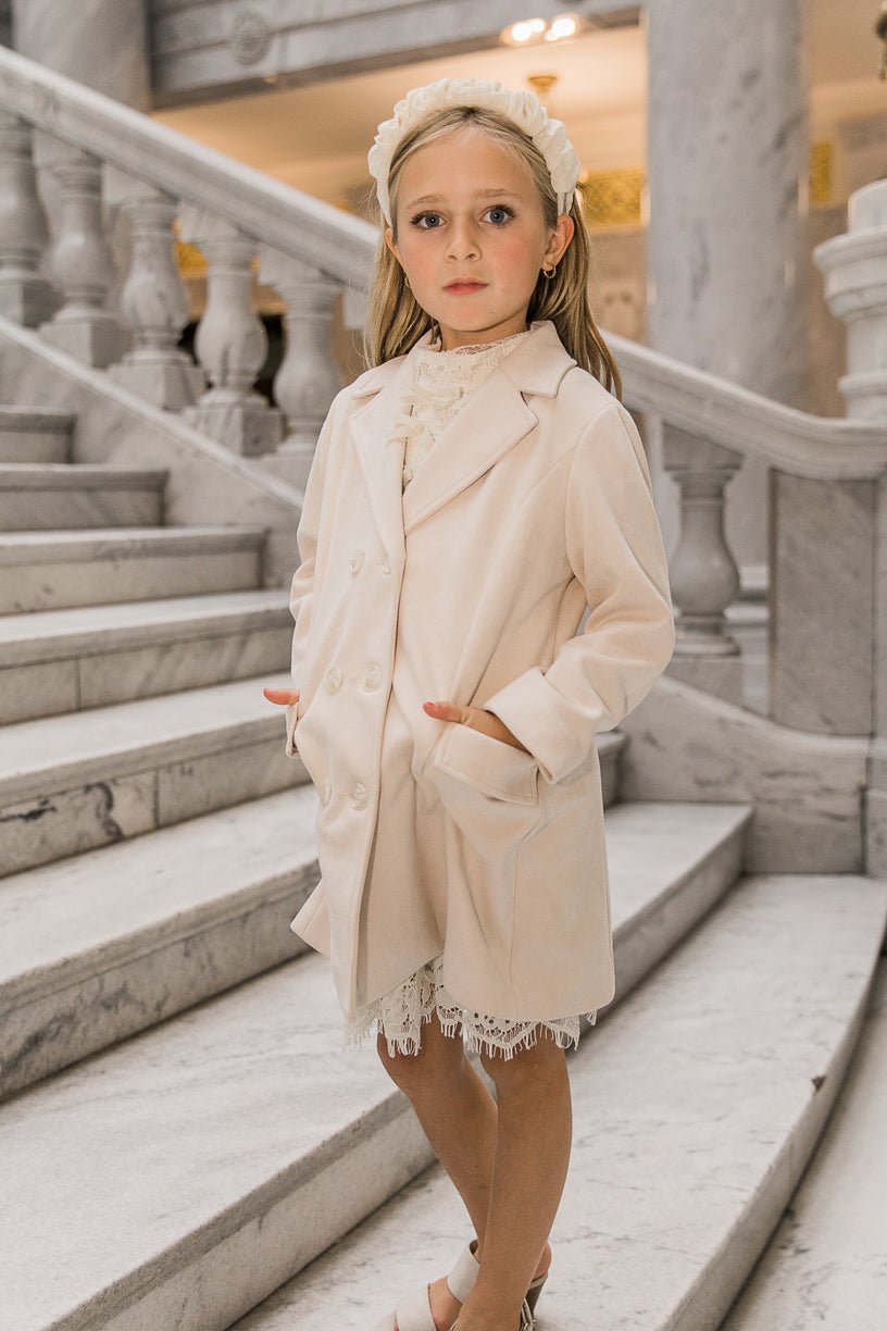 Ivy City Girls Mini Tabitha Coat Cream Suede Size 12 18M