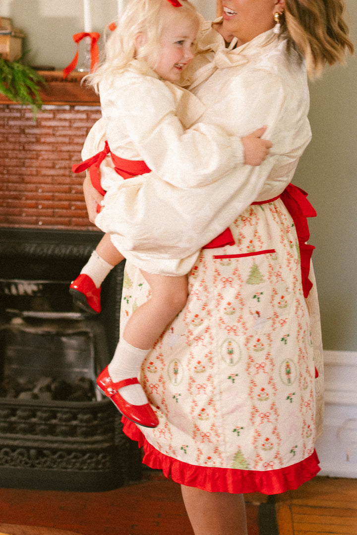 Ivy Half Apron in Yuletide Cotton