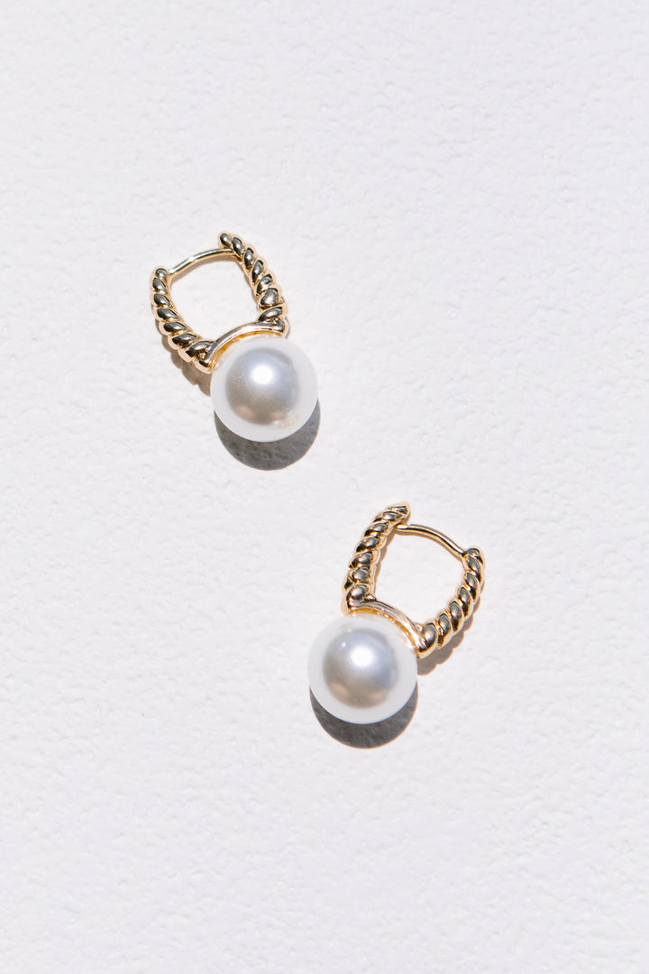 Gold Twist Pearl Earrings