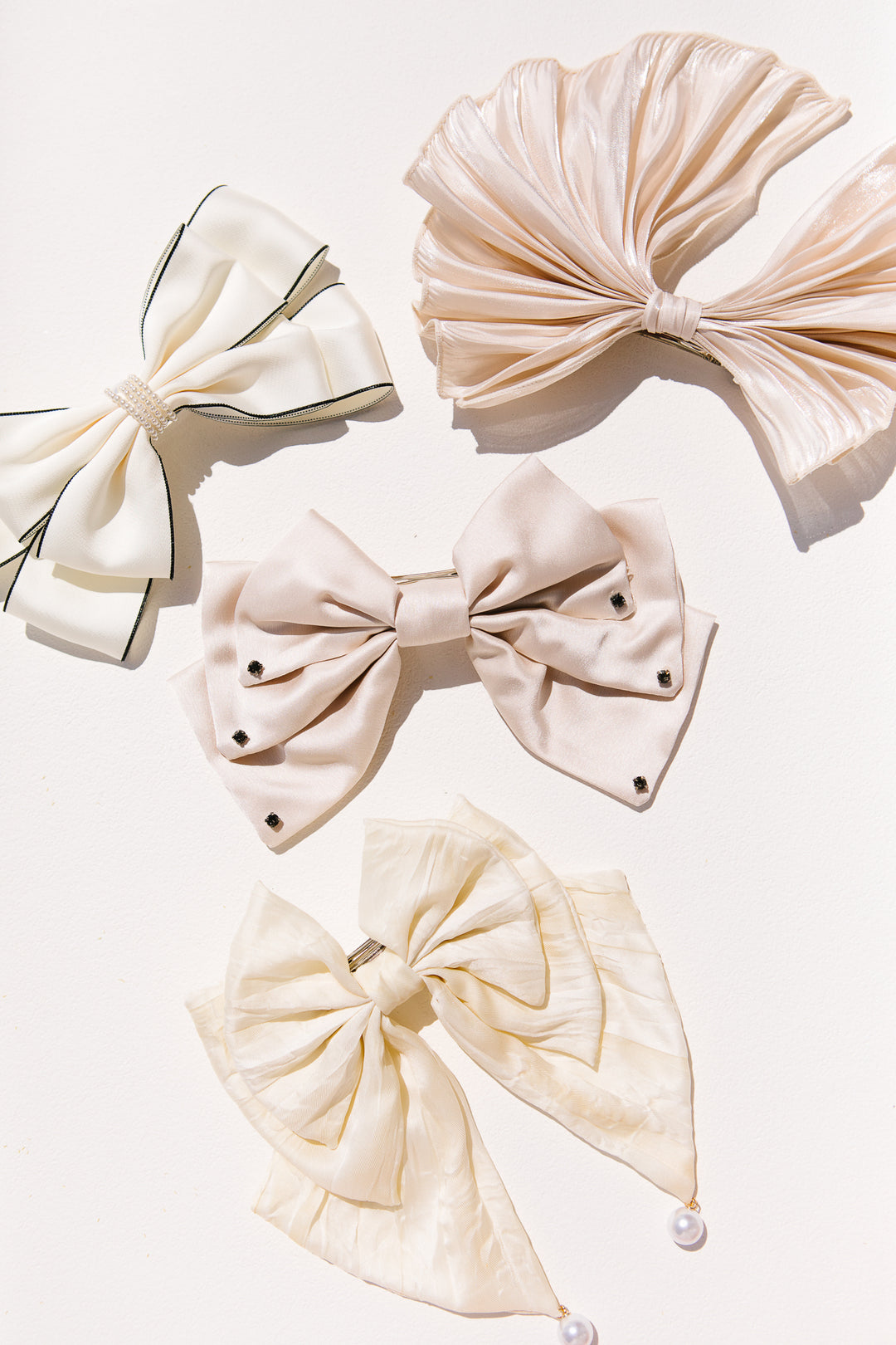 Ruched with Pearls Bow Clip