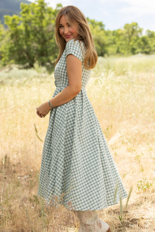 Amber Dress in Sage Gingham 00