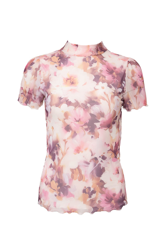 The Ivy City Co Ava Top in Purple Floral is a short-sleeve, semi-sheer mesh top with a mock neckline and fitted silhouette. Its floral print and comfy design make it maternity friendly for both comfort and style.