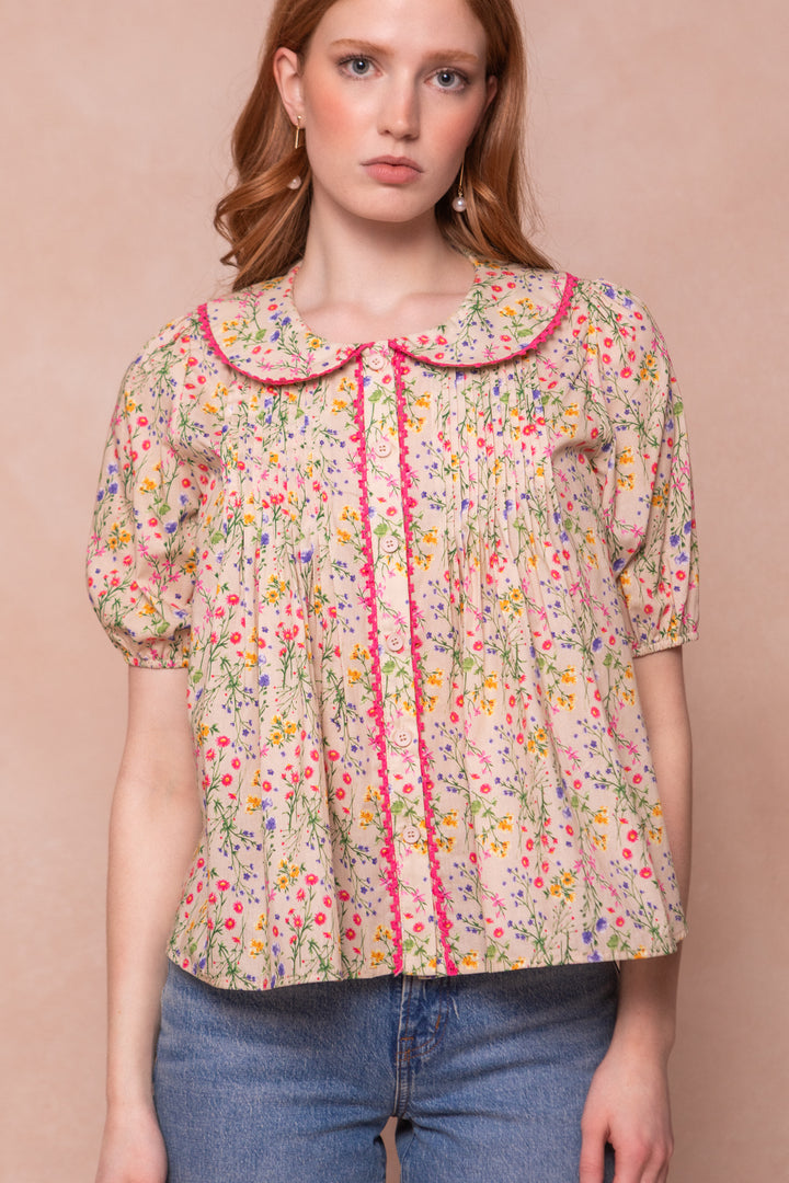 Betty Blouse in Floral