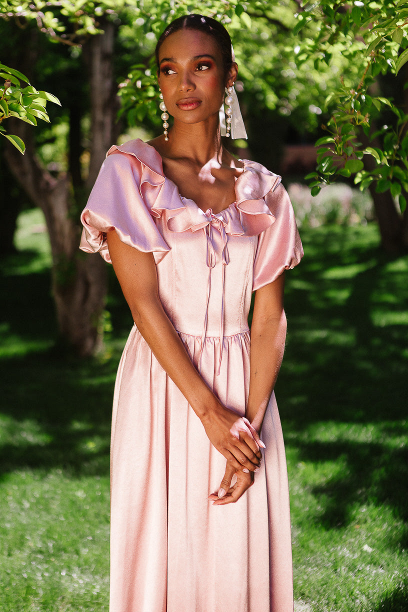 Billie Dress in Blush Satin – Ivy City Co