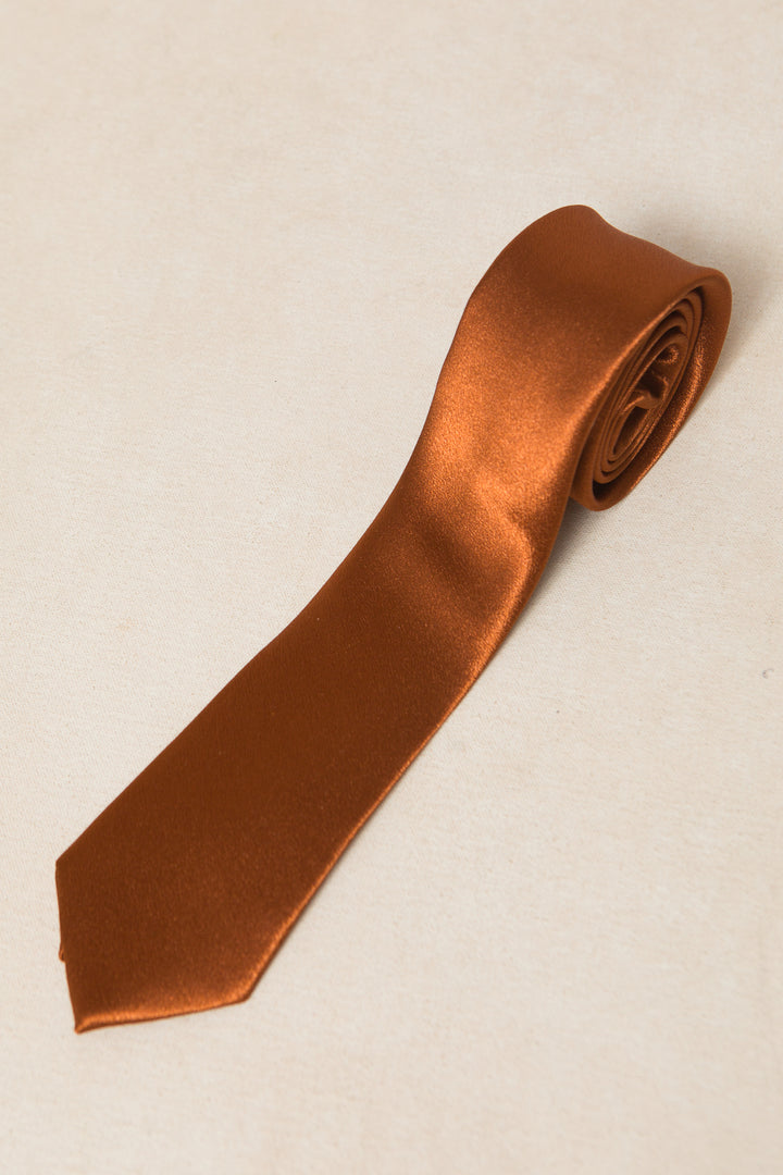 Mens Max Tie in Amber Satin