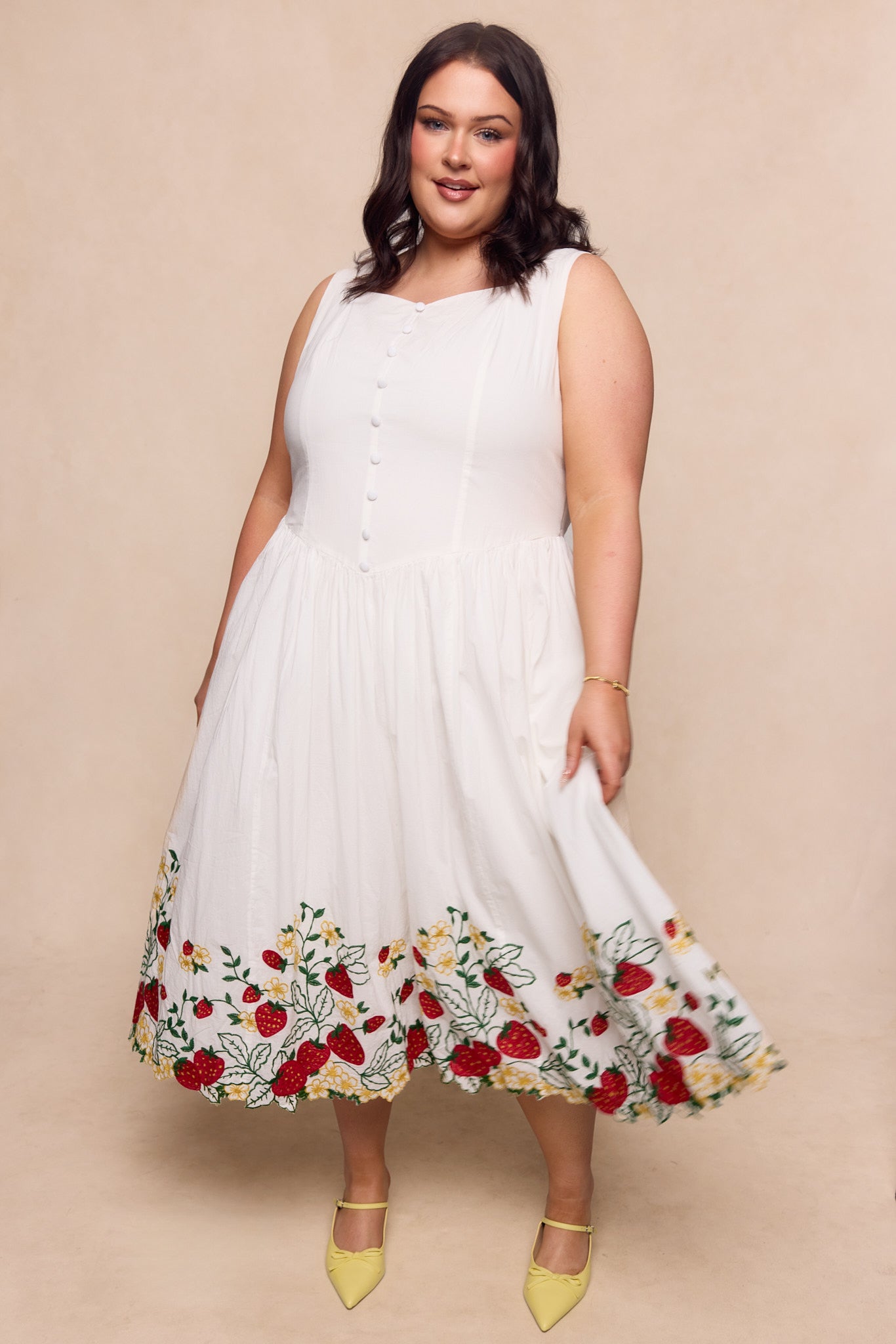 Clarissa Dress in Strawberry – Ivy City Co