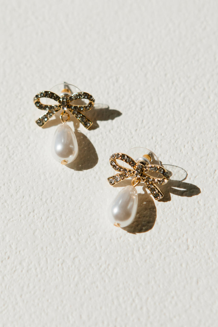 Dainty Crystal Bow with Pearl Drop Earrings