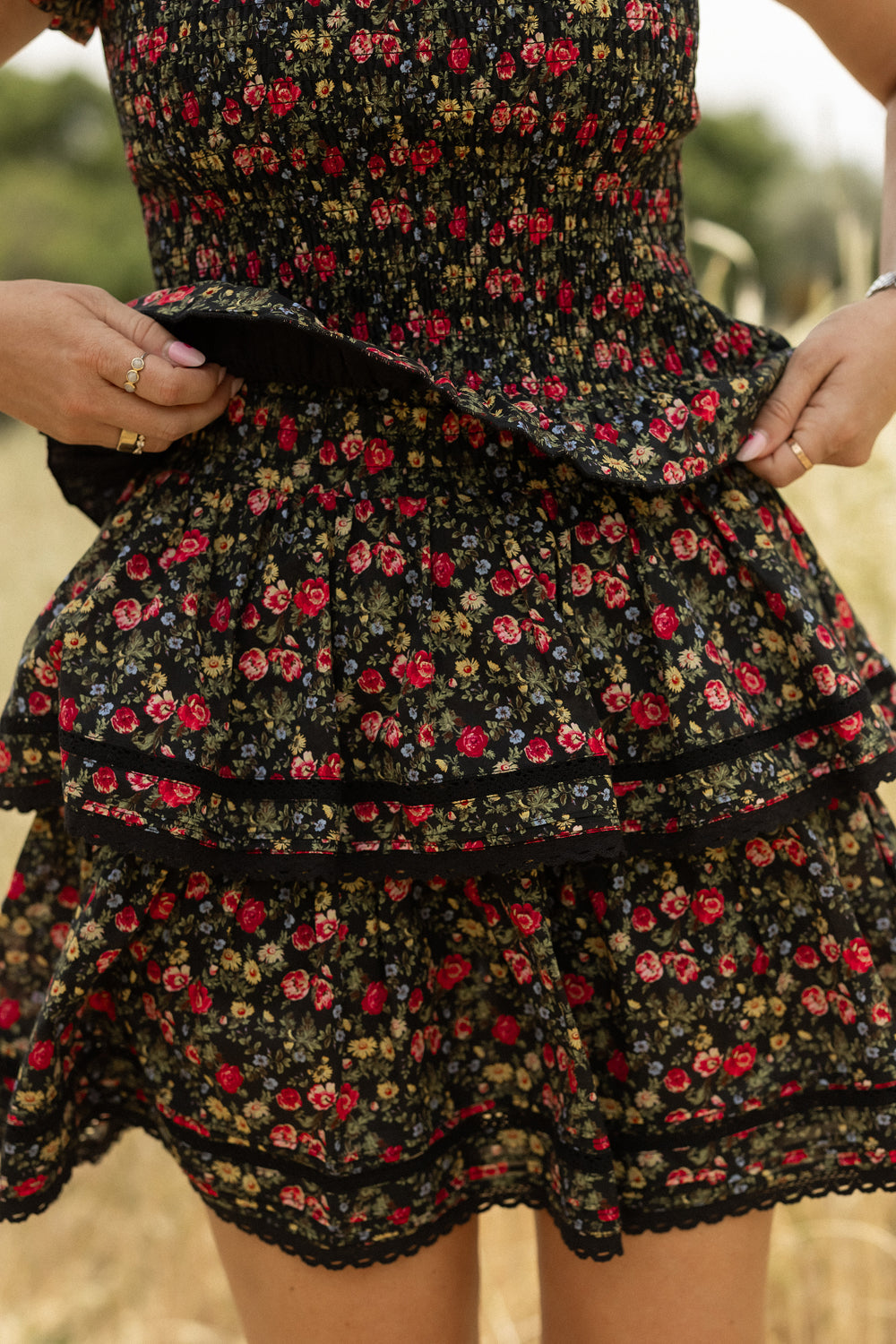 Annalise Skort in Obsidian Vintage Poppies – Ivy City Co