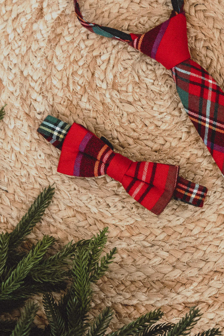 Holiday Plaid Bow Tie