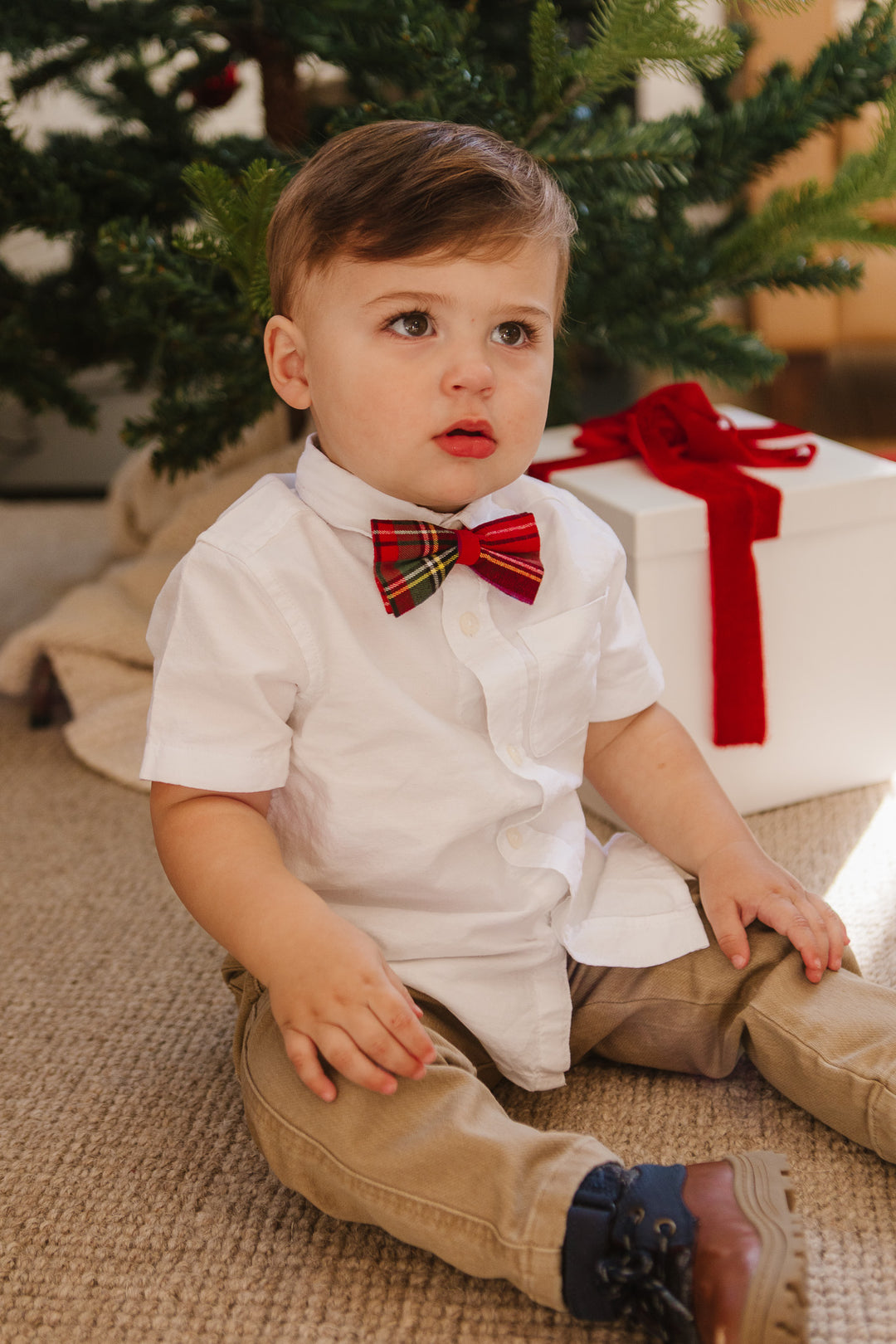 red bow tie outfit