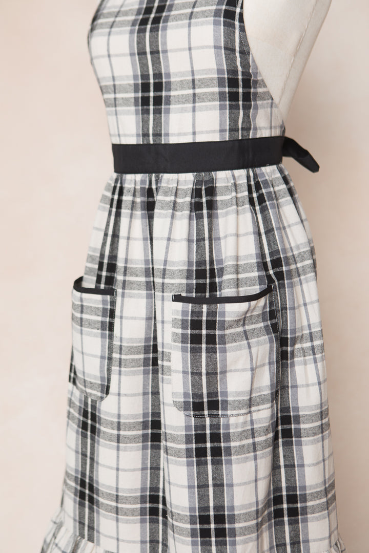 Ivy Apron in Laura Plaid Cotton