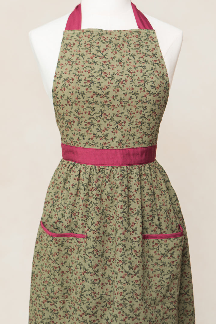 Ivy Apron in Teagan Green Floral Cotton