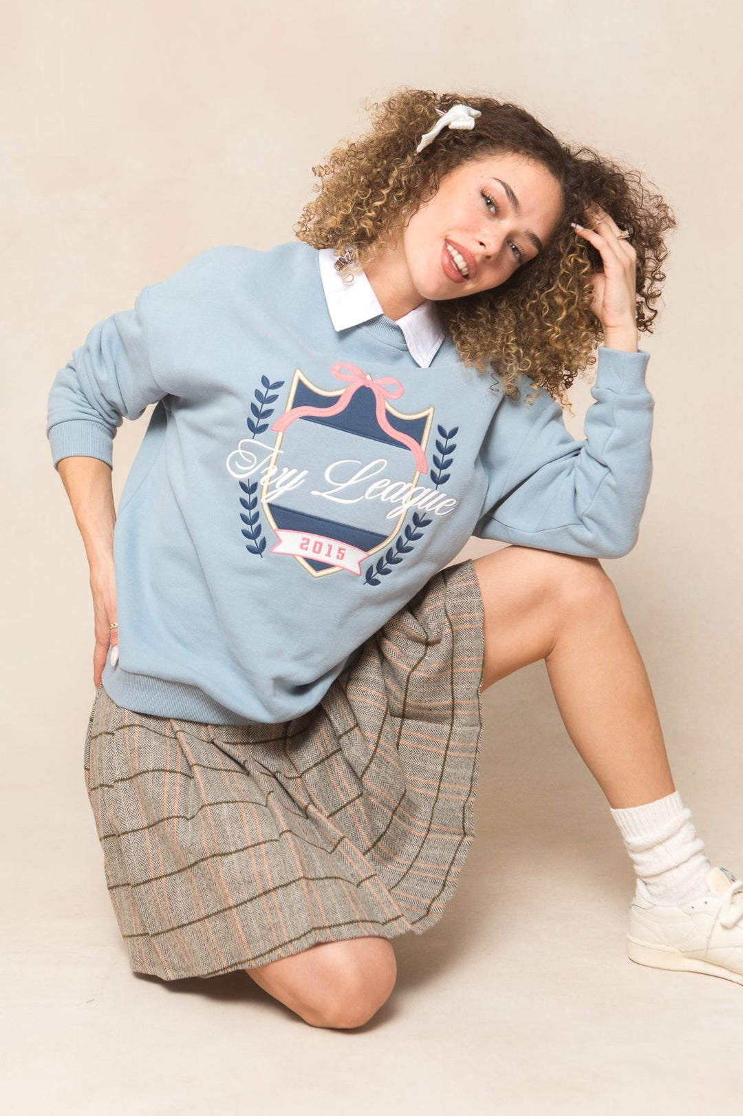 Ivy Embroidered Crewneck Sweatshirt in Blue