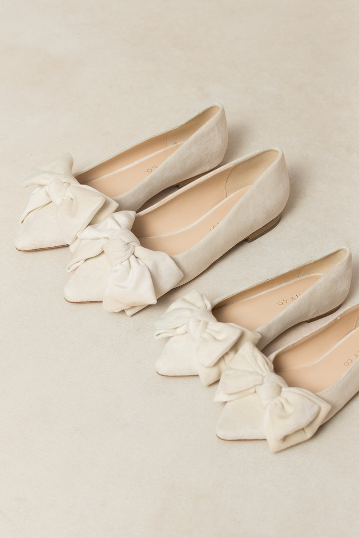 Mini Ivy Bow Flat in Cream