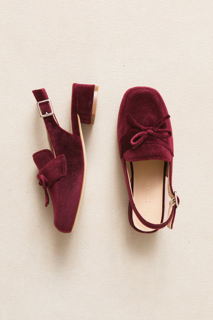 Mini Ivy Bow Loafer in Wine