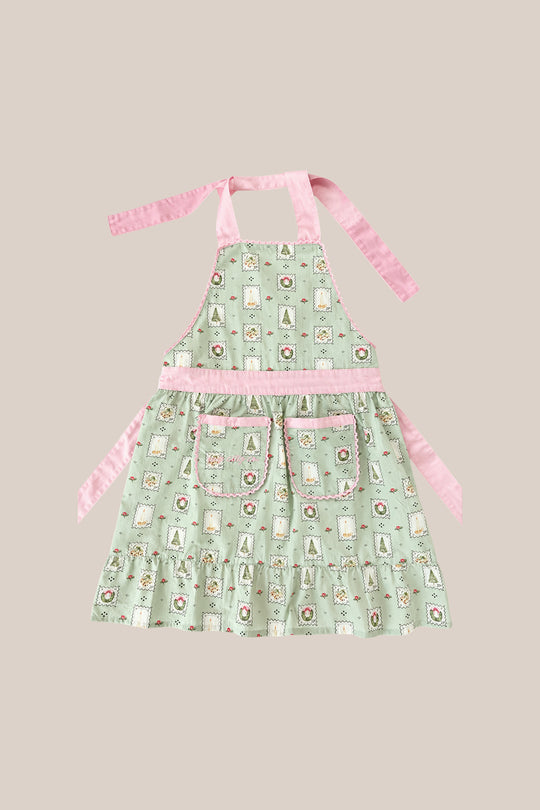 Ivy Apron in Merry Mail
