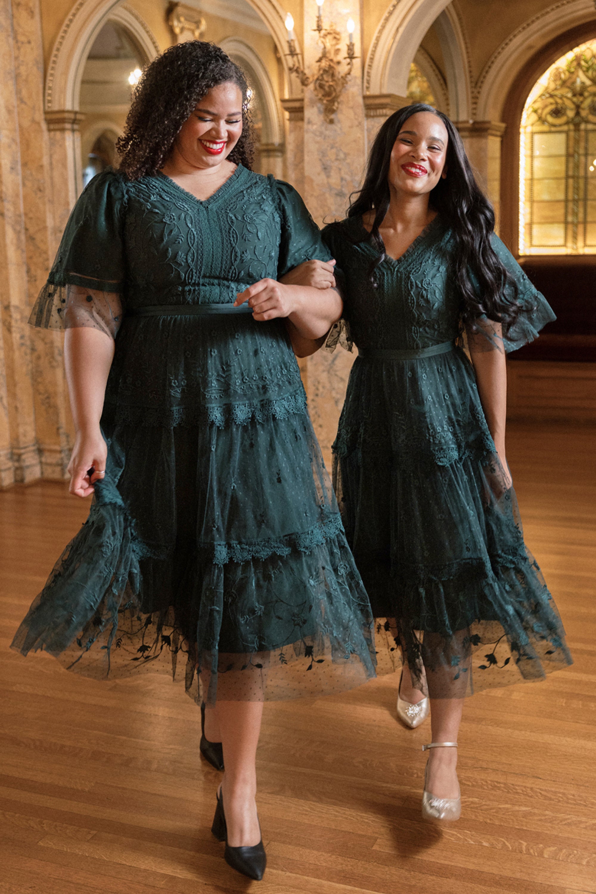 Jules Dress in Emerald Tulle | Modest Dress | Ivy City – Ivy City Co