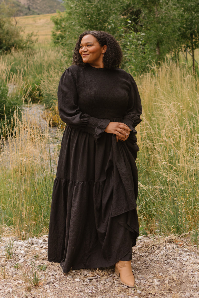 Leena Dress in Black