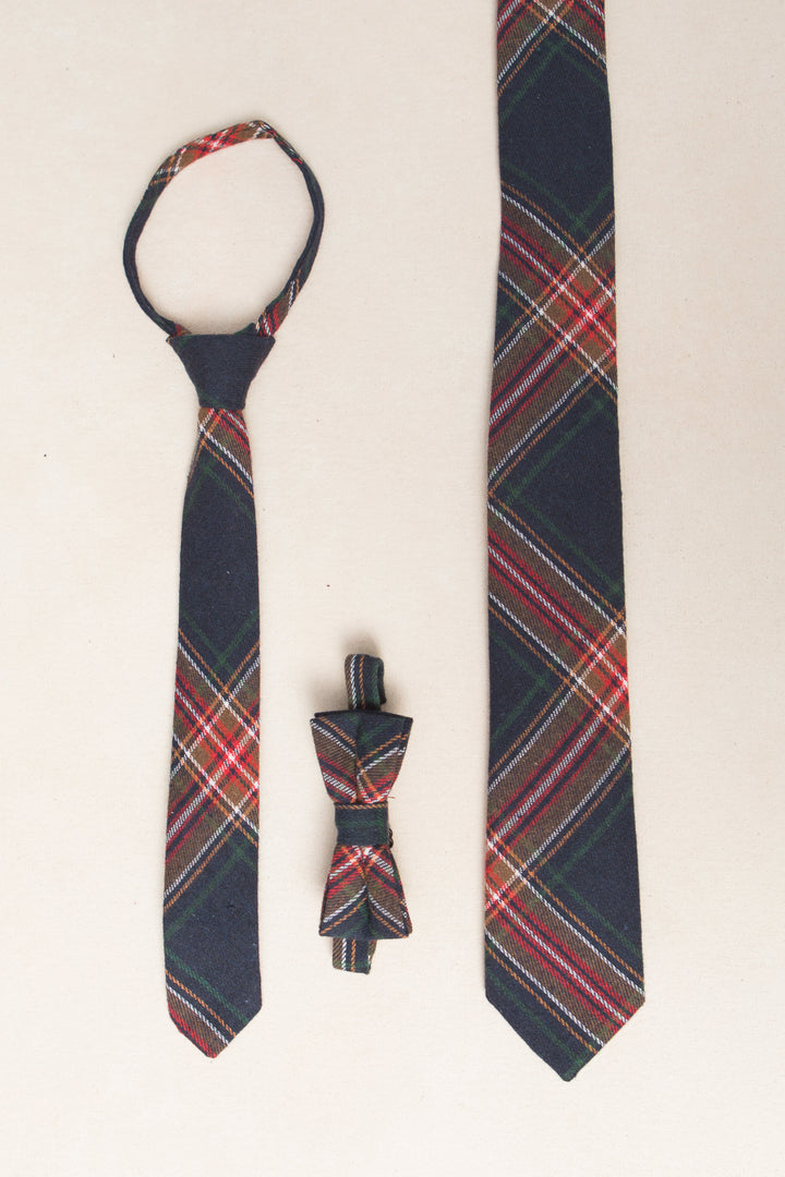 Mens Max Tie in Madeline Navy Plaid