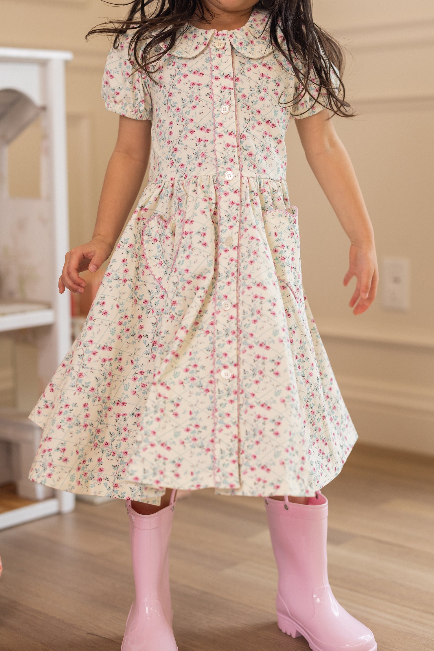 Mini Alayna Play Dress in Ivory Pansy Trellis – Ivy City Co