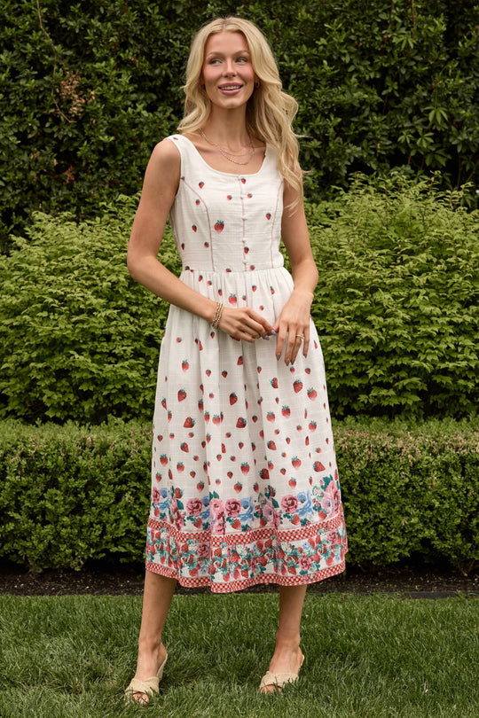Sadie Dress in Strawberry Vintage Tier XL