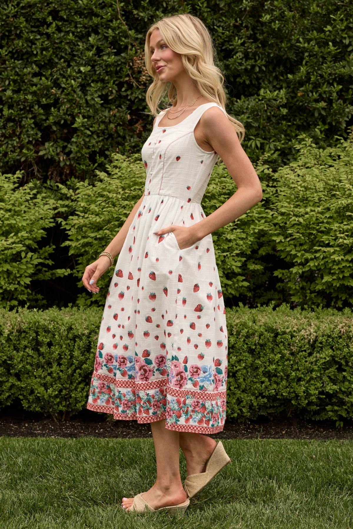 【新品未使用】ルイスドッグStrawberry Dress/SMサイズ Sadie Dress in Strawberry Vintage Tier – Ivy City Co