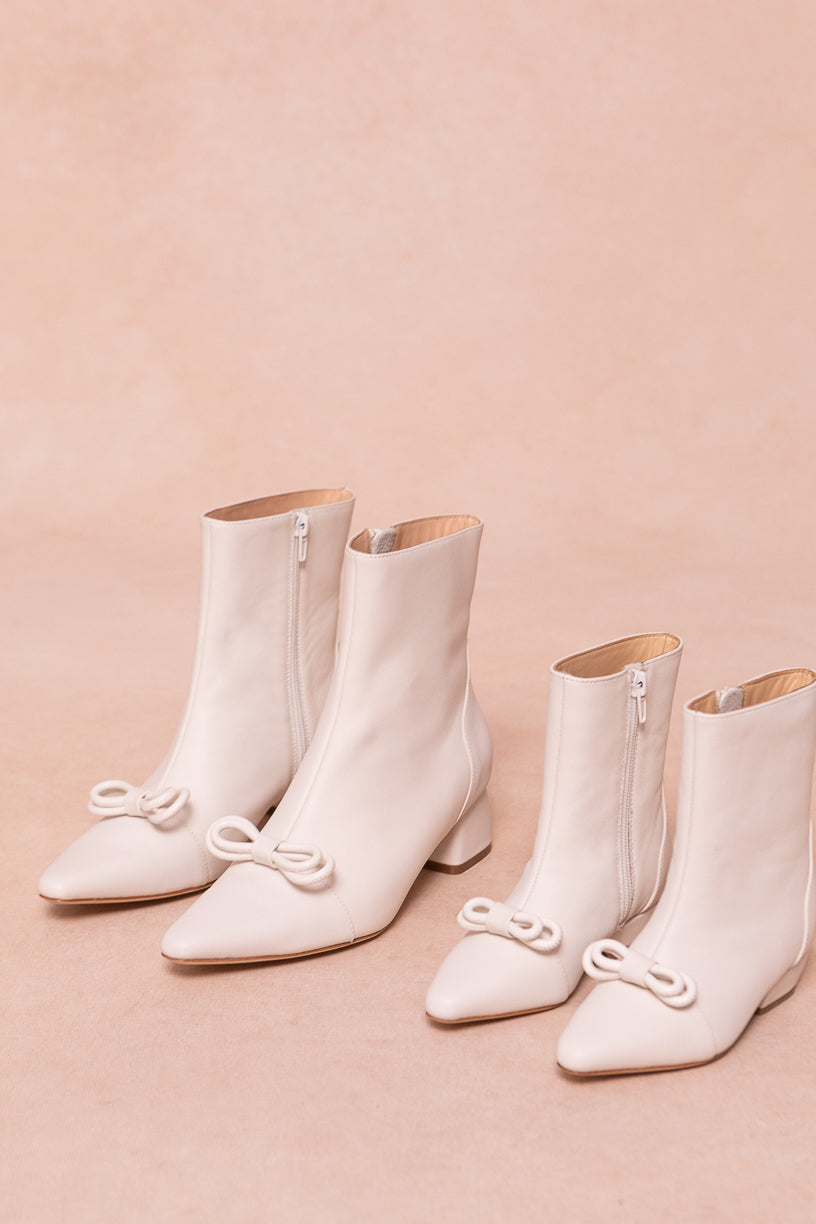 Ivy Bow Ankle Boot in White