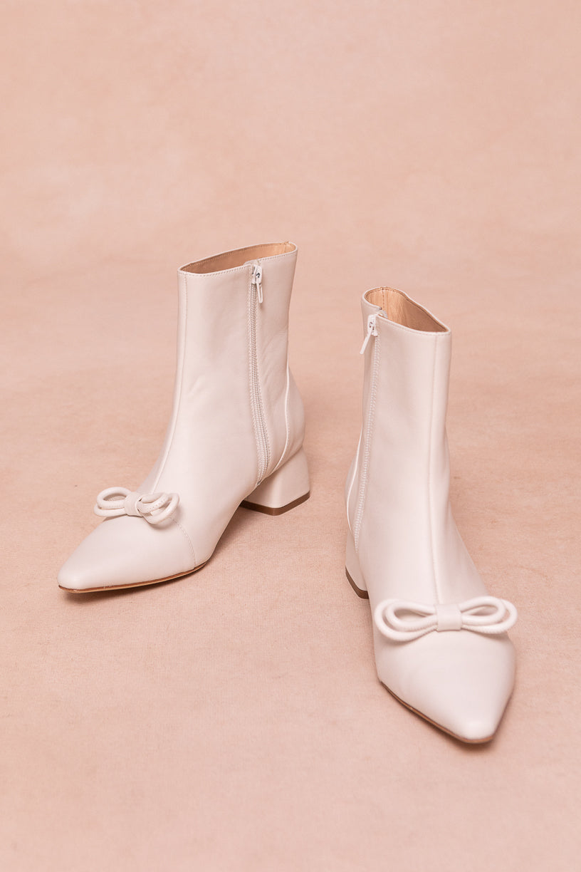 Ivy Bow Ankle Boot in White - FINAL SALE