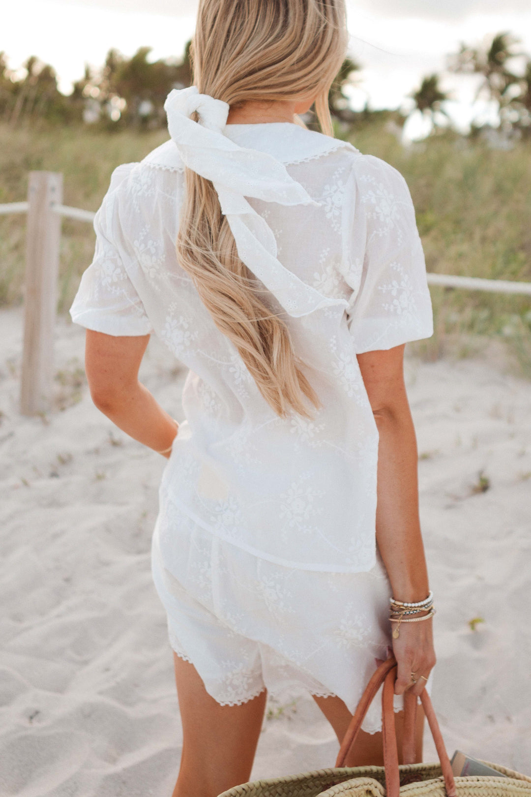 Betty Shorts in White