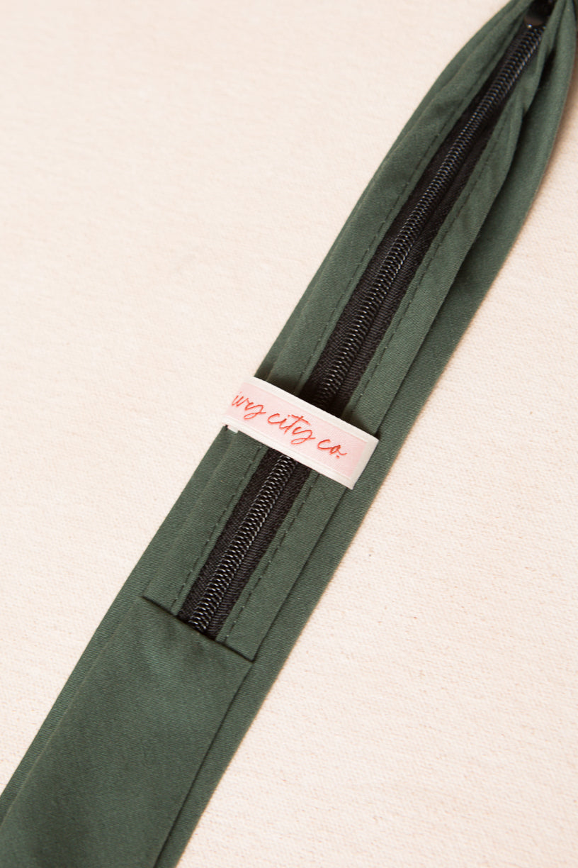 Boys Max Tie in Dark Green