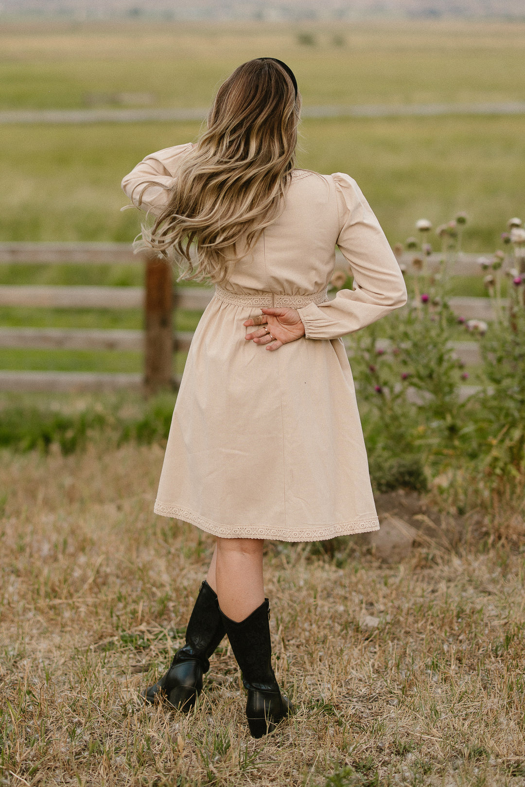 Fallon Dress in Oatmeal