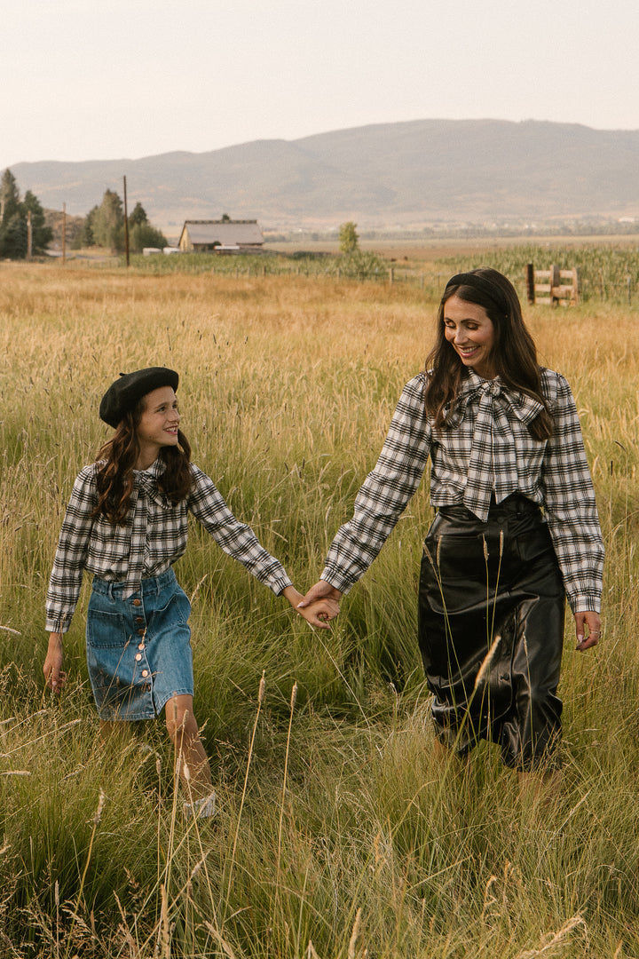 Mini Genevieve Blouse in Plaid