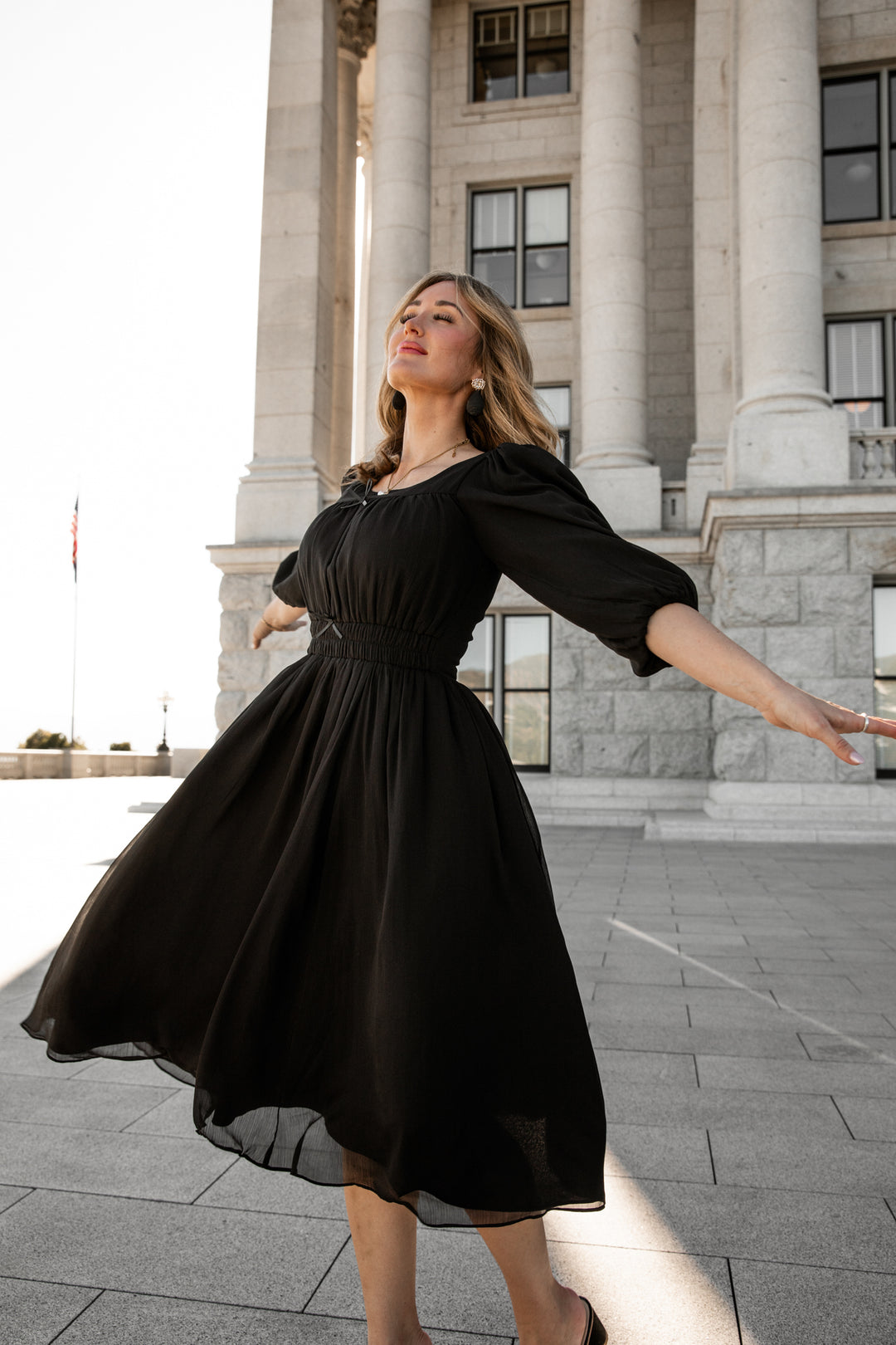 Do-Re-Mi Dress in Black - FINAL SALE – Ivy City Co