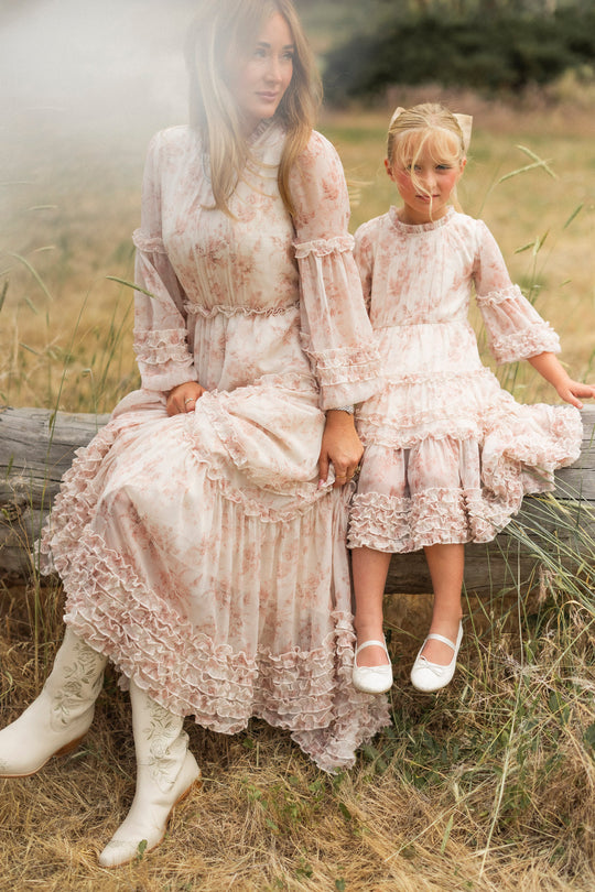 Geneva Dress in Banana Creme Aquarelle Fleur 18W