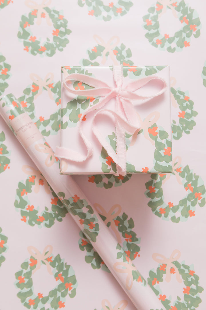 Wrapping Paper in Bianca Wreath Print