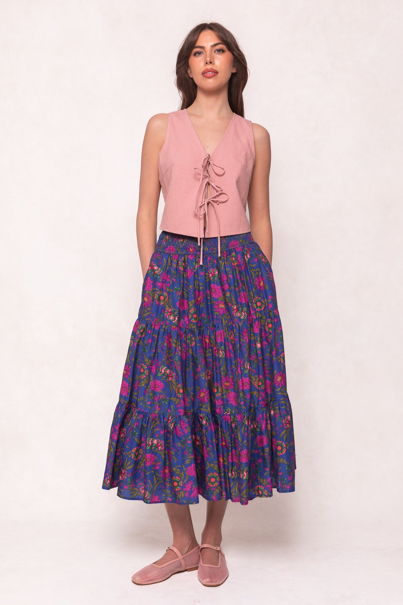 ★2023FW新作★threetimes★Zoey skirt Zoey Skirt in Blue Multicolor Floral – Ivy City Co