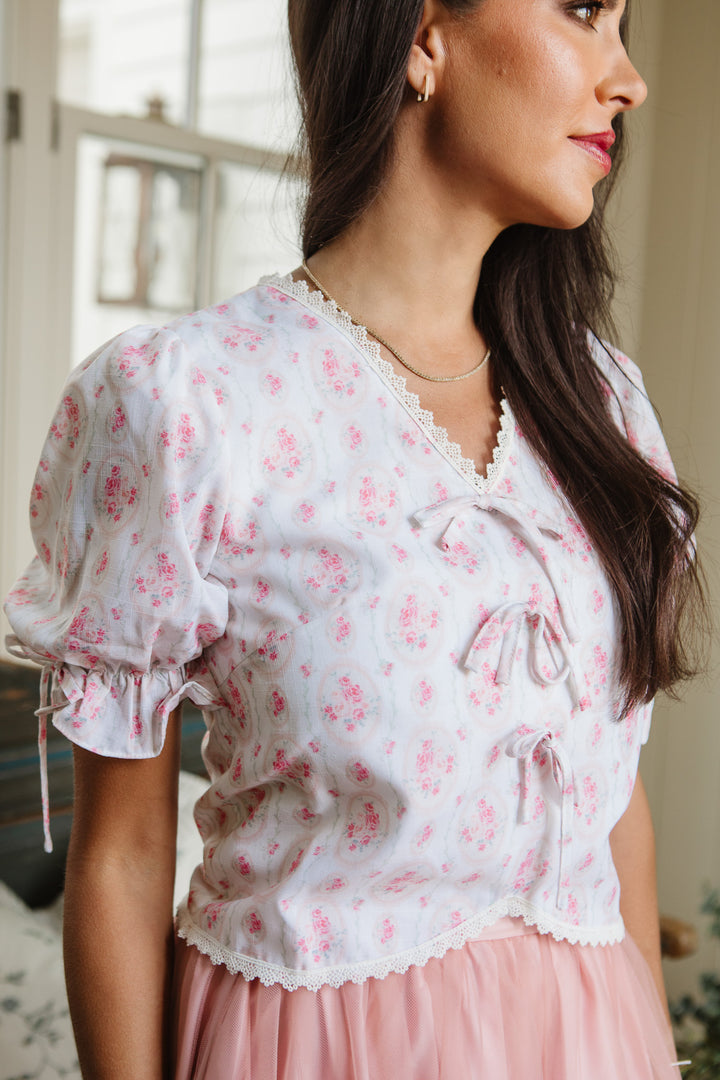 Rosette Top in Floral