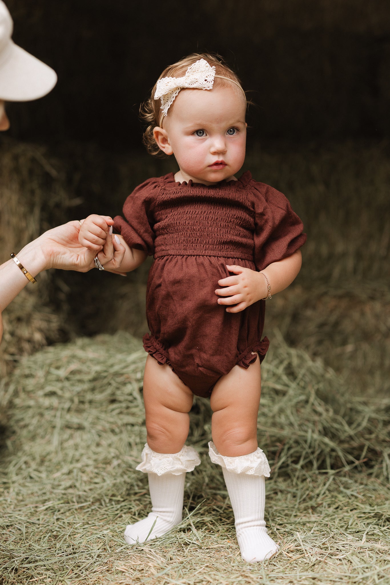 B&R 9-12m cute as orders a shell romper and bow