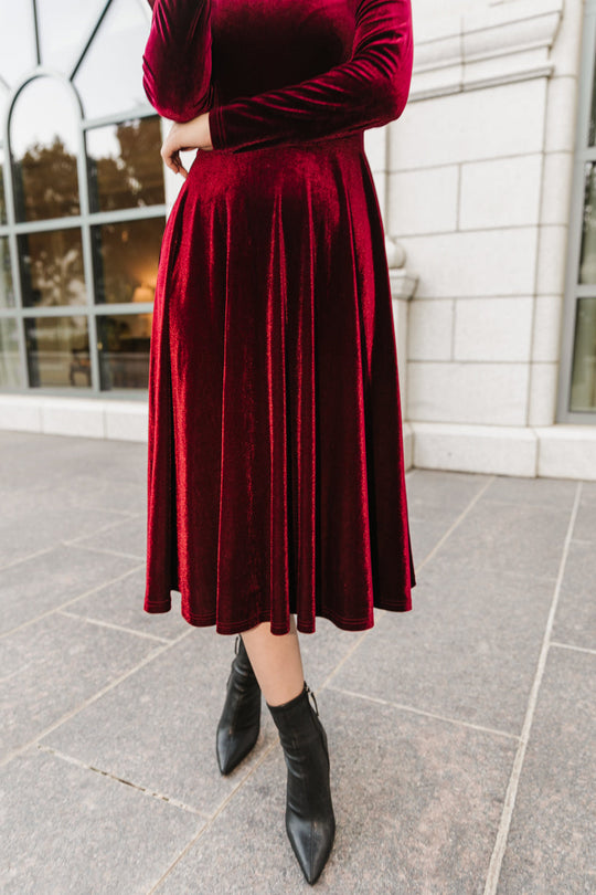 La La Lady Dress in Wine