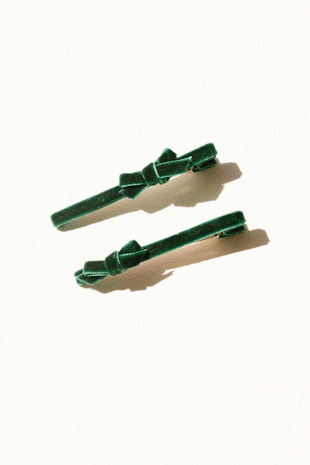 Green Velvet Flat Clip