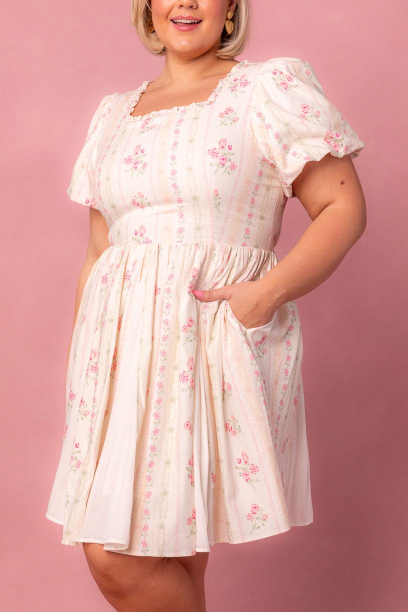 Flowers For All Dress in Vintage Floral