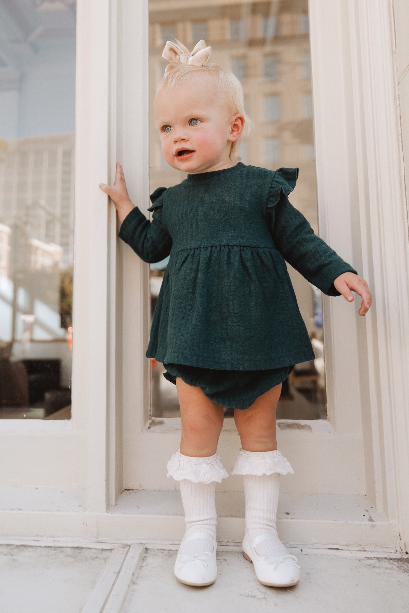 Baby girl dresses and rompers shops