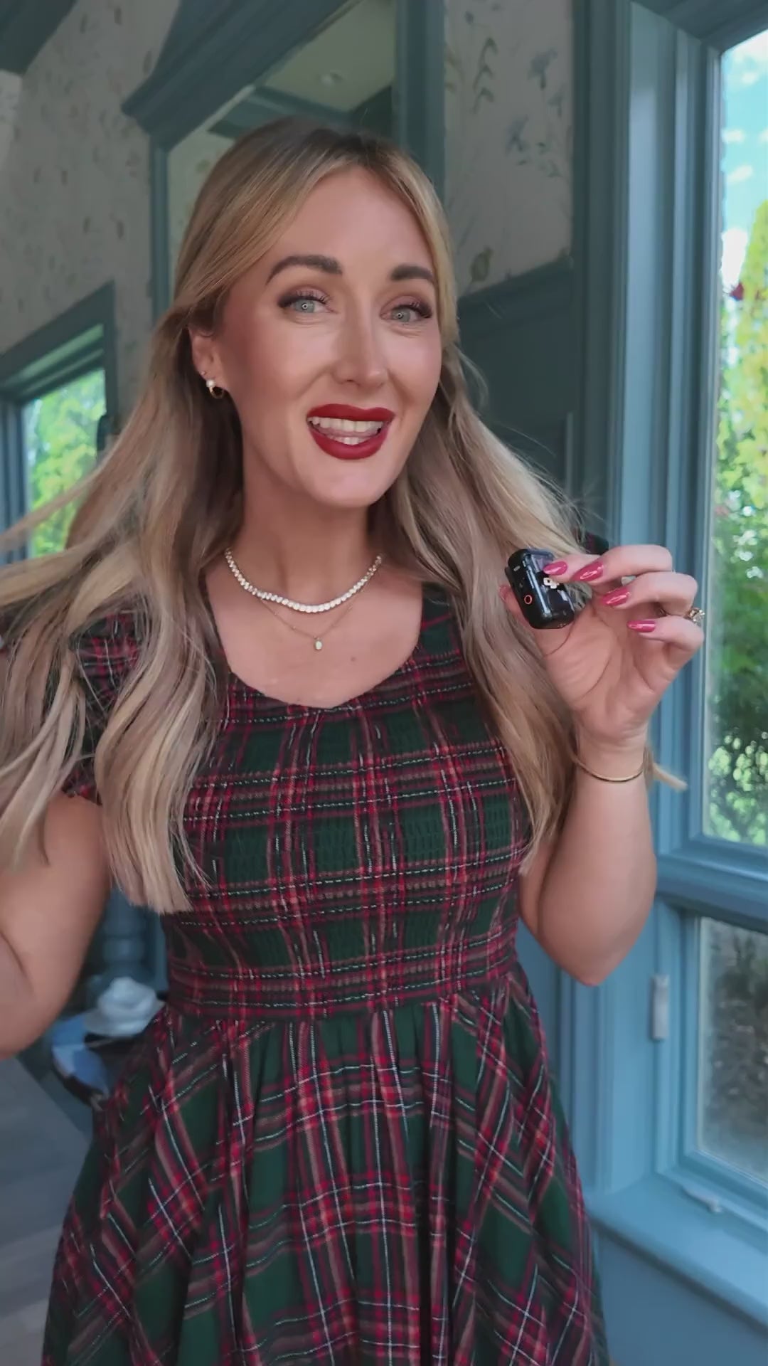 Sophia Evergreen Plaid v2.mov