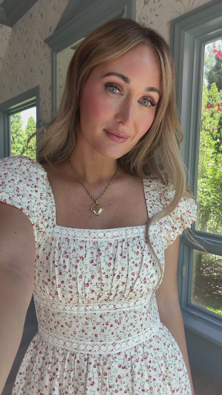 Mirabelle Dress in Cream Ditsy Floral.mov