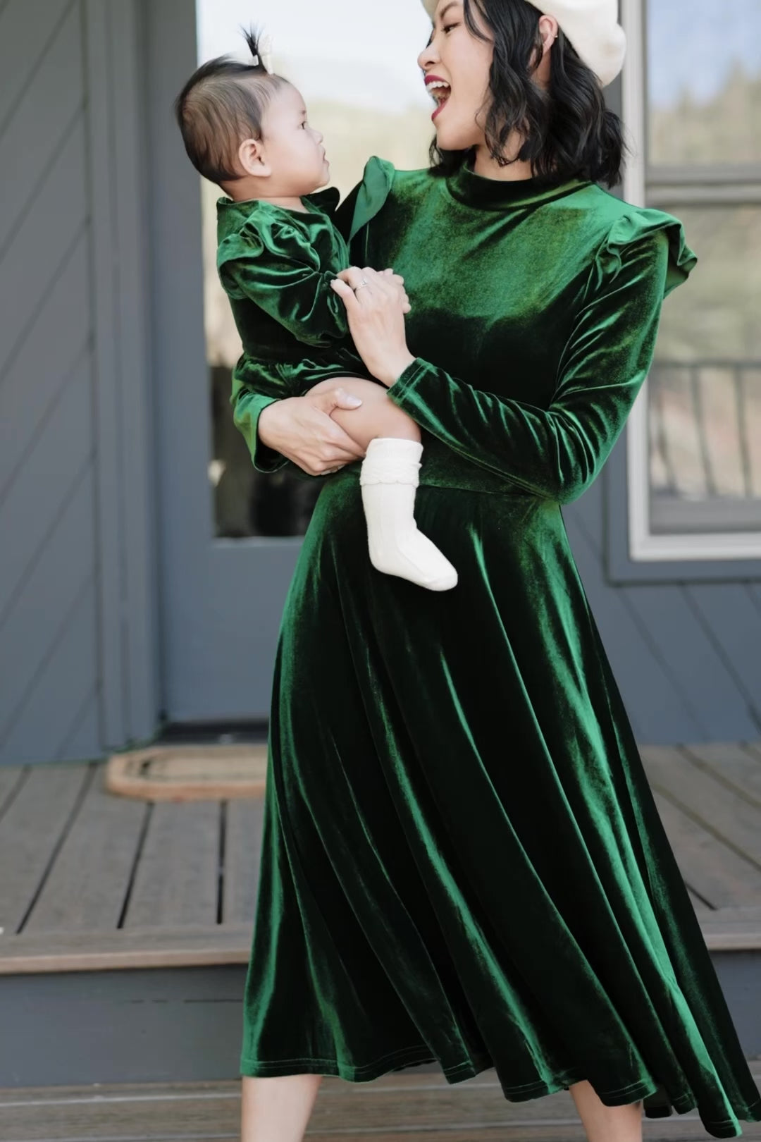 La La Lady Dress In Emerald