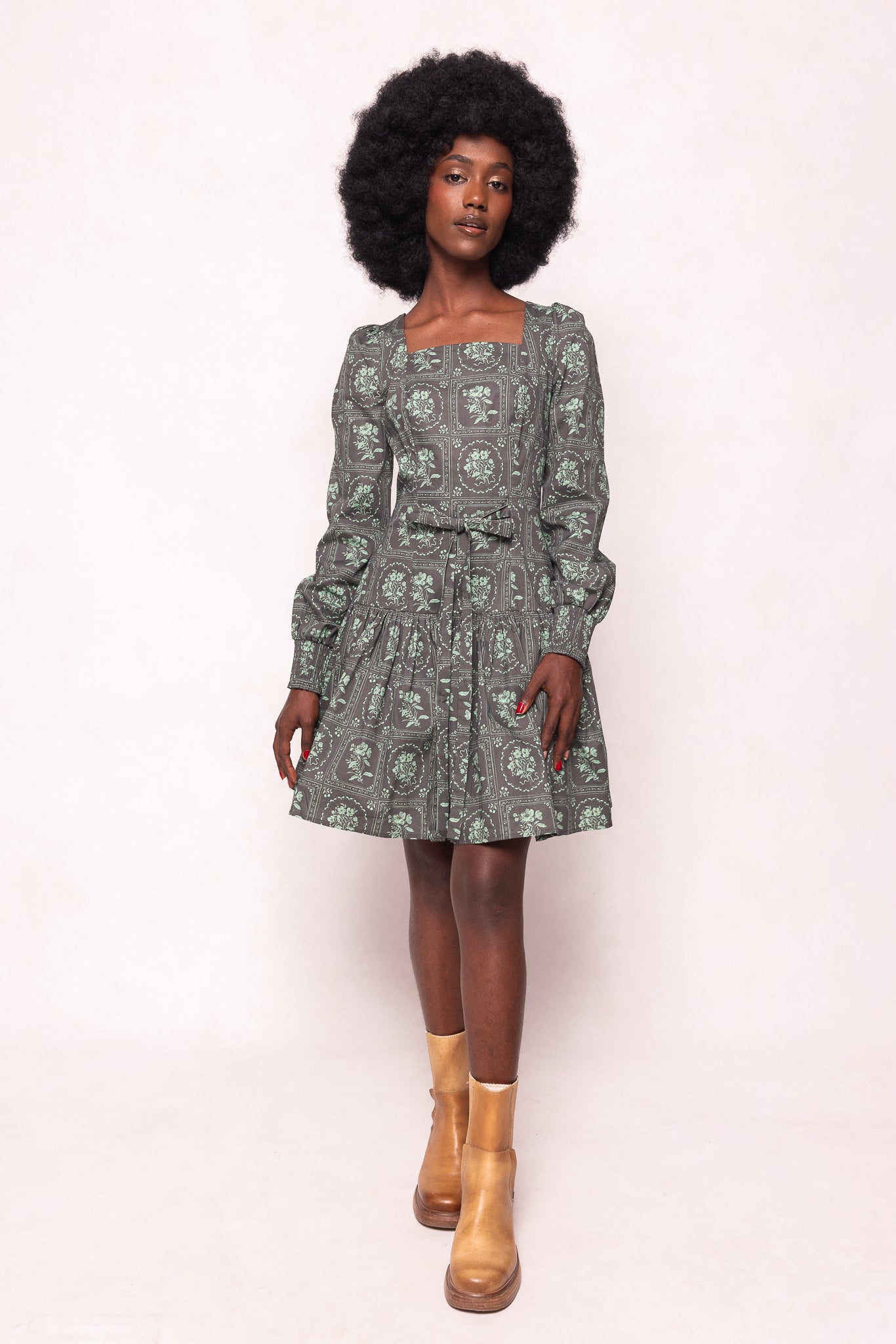 Finn Dress in Garden Tile – Ivy City Co