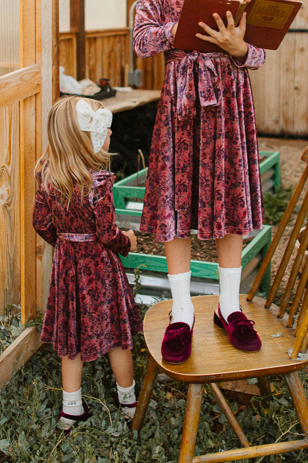 Mini Ivy Bow Loafer in Wine