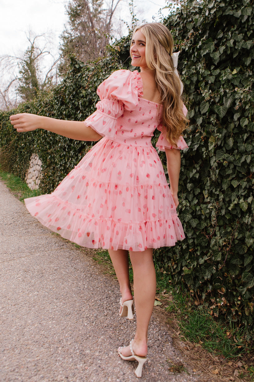 Jess Dress in Strawberry Fields